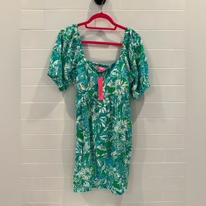 LILLY PULITZER DELANEY SHORT SLEEVE DRESS
BOTANICAL GREEN
SAFARI SANGRIA
